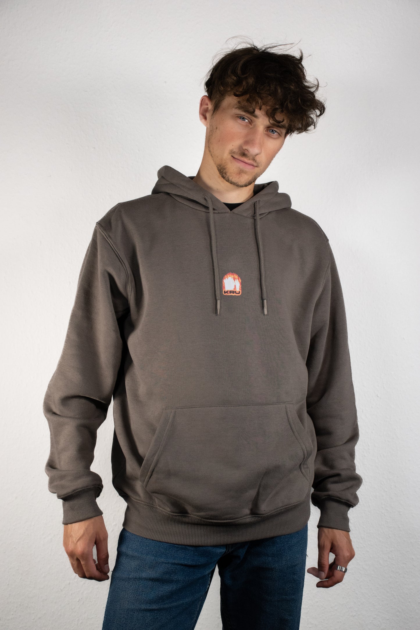 "Minden hatalom" szürke hoodie