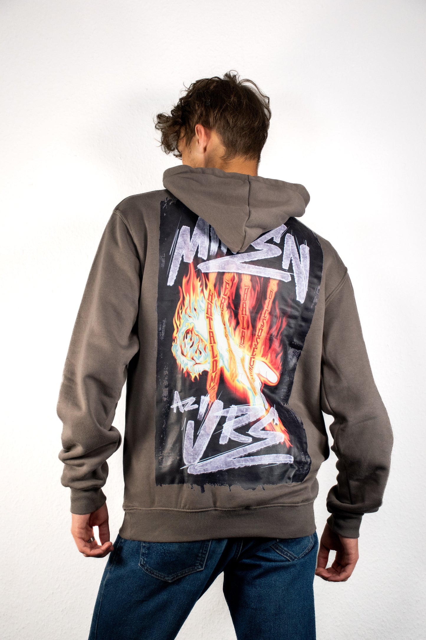 "Minden hatalom" szürke hoodie